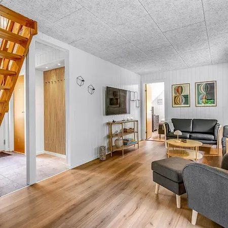 Nyaraló Sibbe By Interhome Give